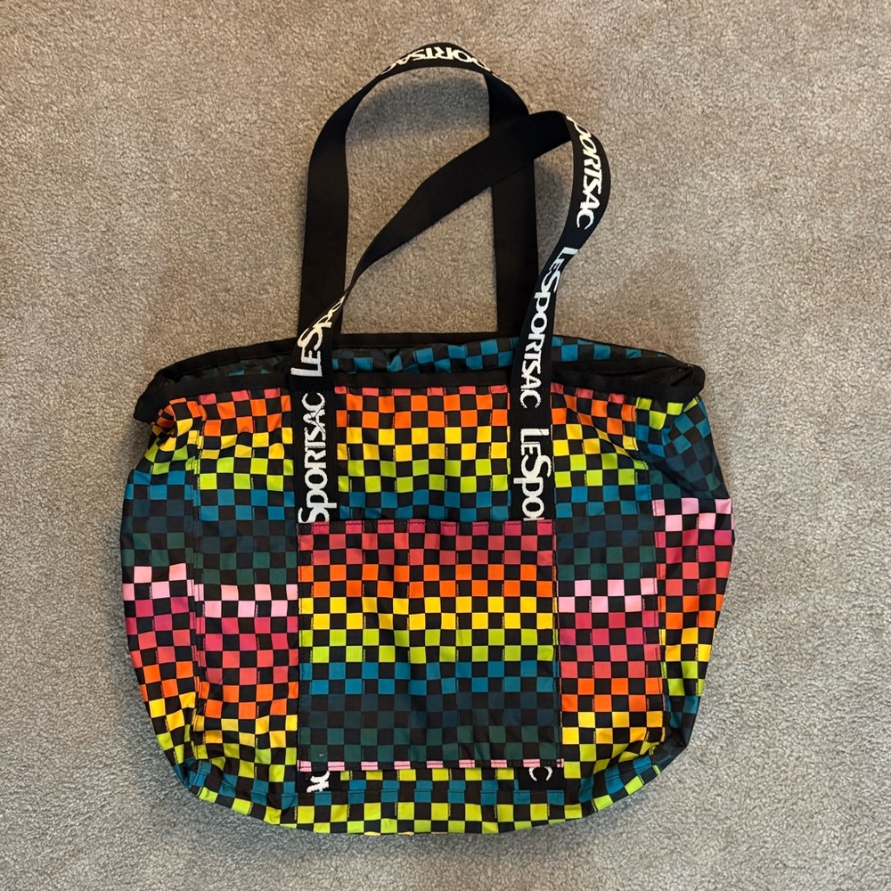 LESPORTSAC tote with zipper